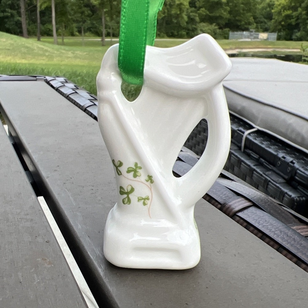 Royal Tara Fine Bone China Ireland Shamrocks Celtic Harp Christmas‎ Ornament